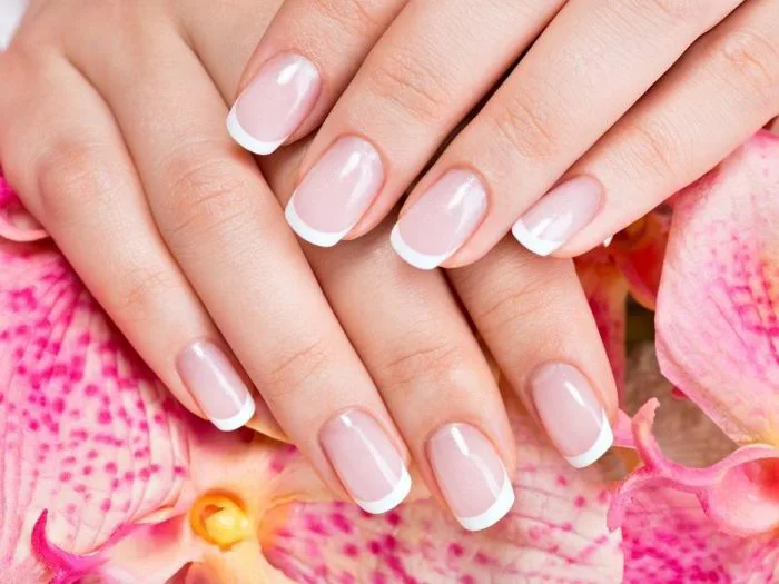 Cách dưỡng móng tay khỏe đẹp tại nhà siêu hiệu quả – Luxury Skin Care Beauty