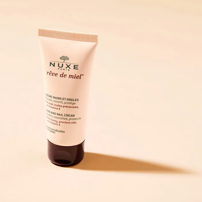 Kem Dưỡng Da Tay Và Móng Nuxe Reve De Miel Hand and Nail Cream 50mlKem Dưỡng Da Tay Và Móng Nuxe Reve De Miel Hand and Nail Cream 50ml – Chanh Cosmetic Kem Dưỡng Da Tay Và Móng Nuxe Reve De Miel Hand and Nail Cream 50mlKem Dưỡng Da Tay Và Móng Nuxe Reve De Miel Hand and Nail Cream 50ml – Chanh Cosmetic