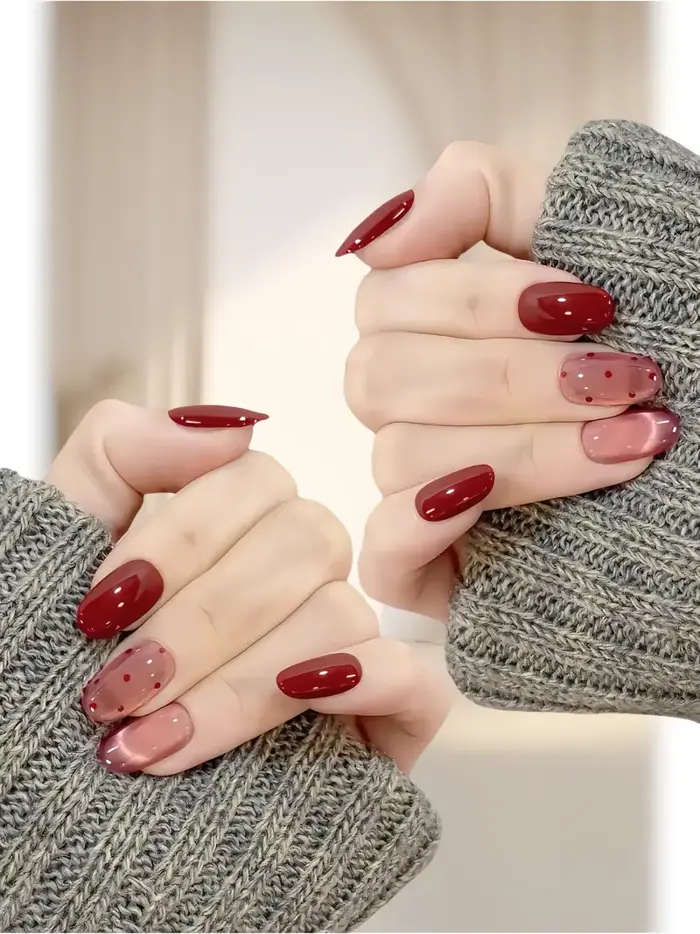 Khóa học nail chuyên nghiệp - Học nail cơ bản đến nâng cao Khóa học nail chuyên nghiệp - Học nail cơ bản đến nâng cao