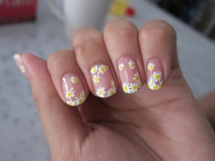 3 mẫu nail đẹp cho bạn gái ngày 20 10