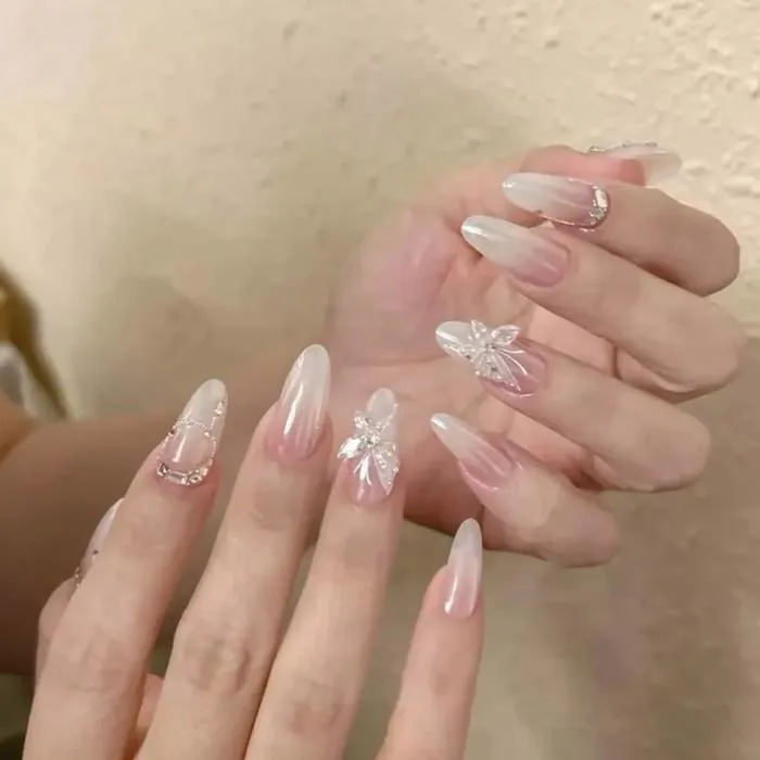 Báo Giá] Làm nail quận 3, Làm móng tại nhà - Sanazu Beauty