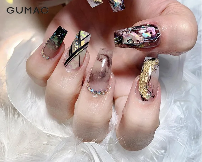 Mẫu nail ẩn xà cừ khiến chị em ĐIÊU ĐỨNG vì quá ĐẸP