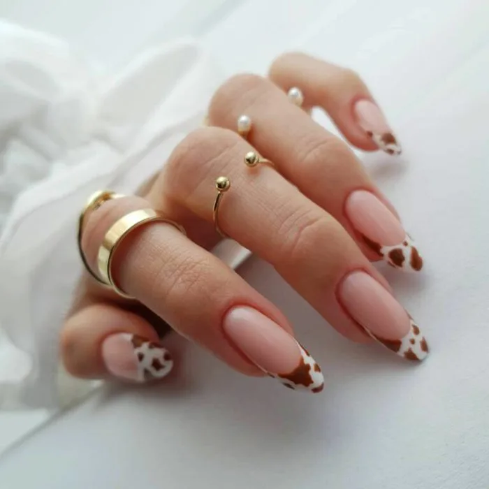 Seoul Academy — Tổng hợp những mẫu nail bò sữa cực xinh