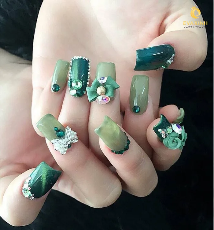 10 mẫu nail cho người lớn tuổi, trung niên đẹp 