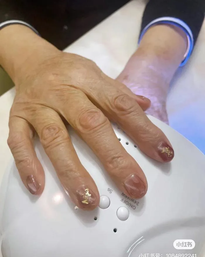 101+ mẫu nail cho người trung niên đẹp sang trọng, quý phái