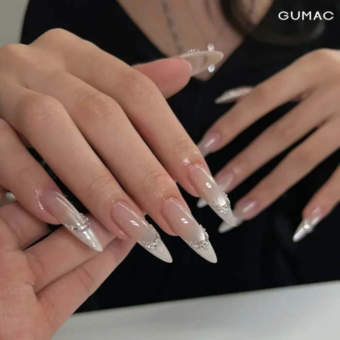 Mẫu nail sơn đầu móng ĐẸP và sành điệu nhất hiện nay