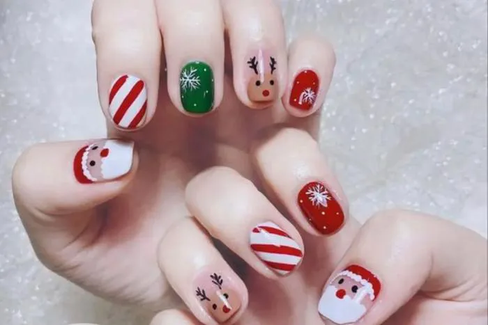 Gợi Ý 50+ Mẫu Nail Noel Đẹp Nhất Cho Mùa Giáng Sinh Đáng Nhớ Gợi Ý 50+ Mẫu Nail Noel Đẹp Nhất Cho Mùa Giáng Sinh Đáng Nhớ