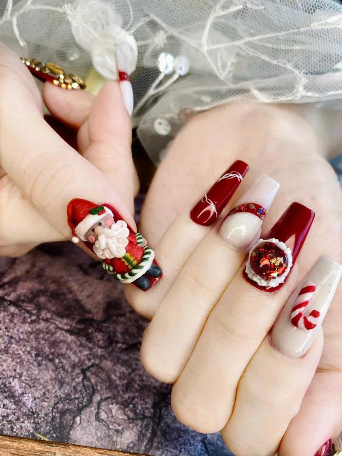 Khuấy đảo đêm tiệc Giáng sinh với các mẫu nail chuẩn salon dưới đây Khuấy đảo đêm tiệc Giáng sinh với các mẫu nail chuẩn salon dưới đây