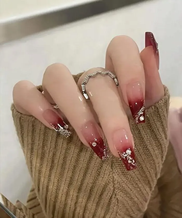 Mẫu nail hot trend 2025 - Xu hướng nail 2025 và những phong cách đẳng cấp