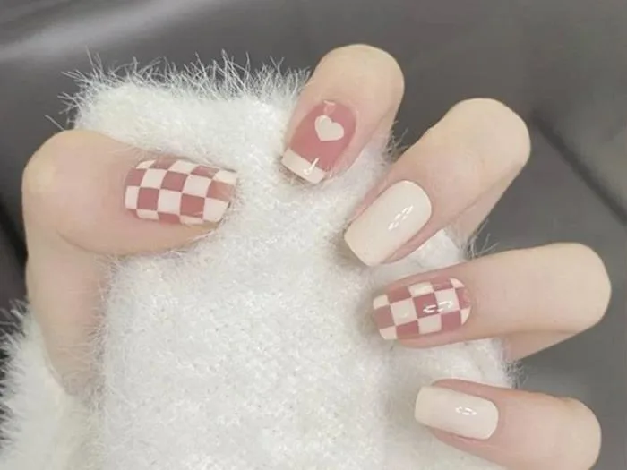 mau-nail-ke-caro-1