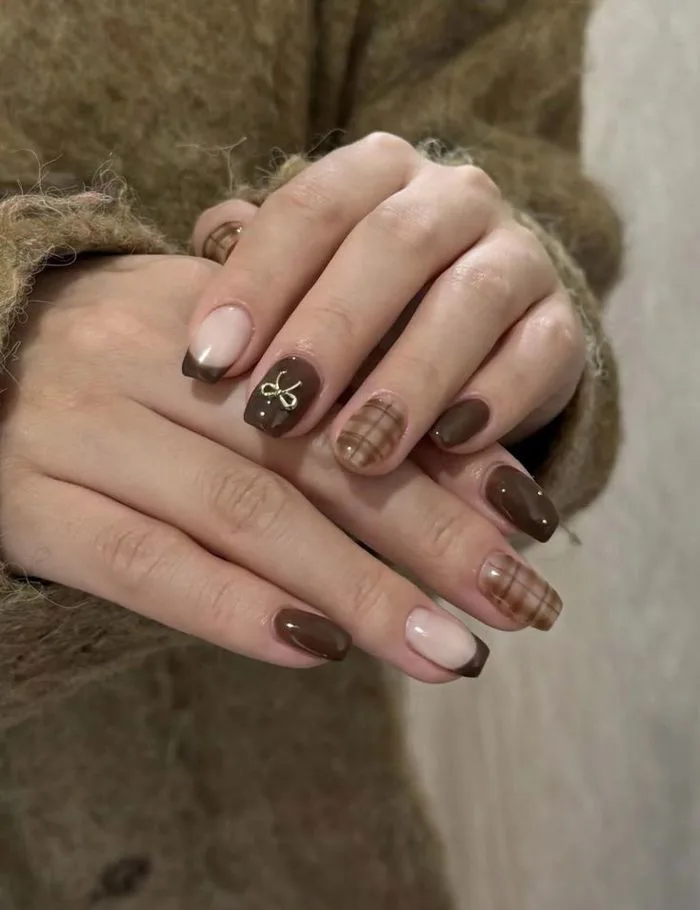 35+ Mẫu nail caro đẹp kiểu mới ấn tượng xinh xắn cho chị em