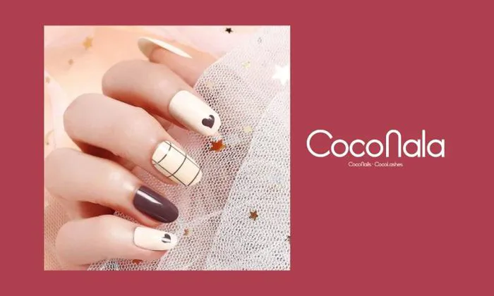 Điểm danh những mẫu nail kẻ sọc đẹp không thể bỏ qua