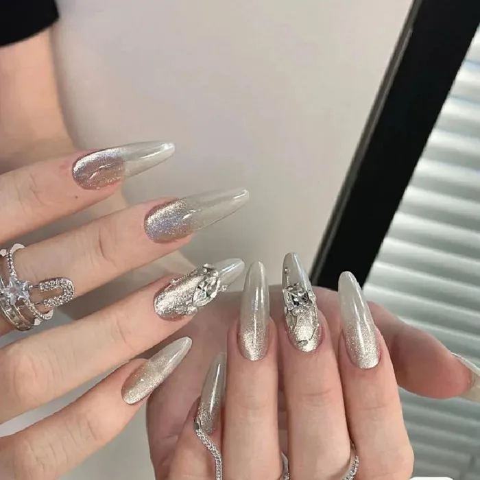 100+ Các mẫu nail mắt mèo đẹp 2026 thu hút nhiều phái nữ