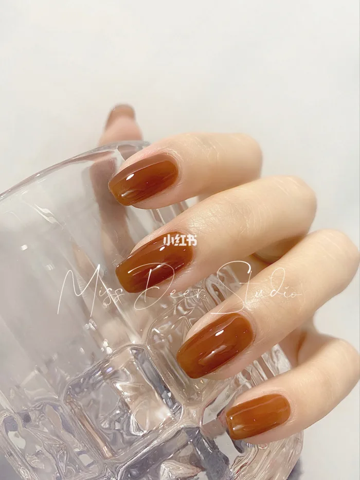 12 màu nail xinh xắn lại tôn da, rất phù hợp để 