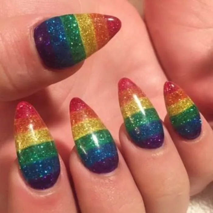 HOT 30+ mẫu nail cầu vồng 7 sắc màu đẹp nhất 2024