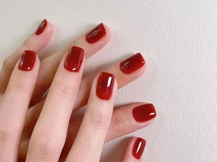 Khám phá những mẫu nail màu đỏ rượu cực đẹp và quý phái – Kềm Nghĩa - Nghia  Nippers