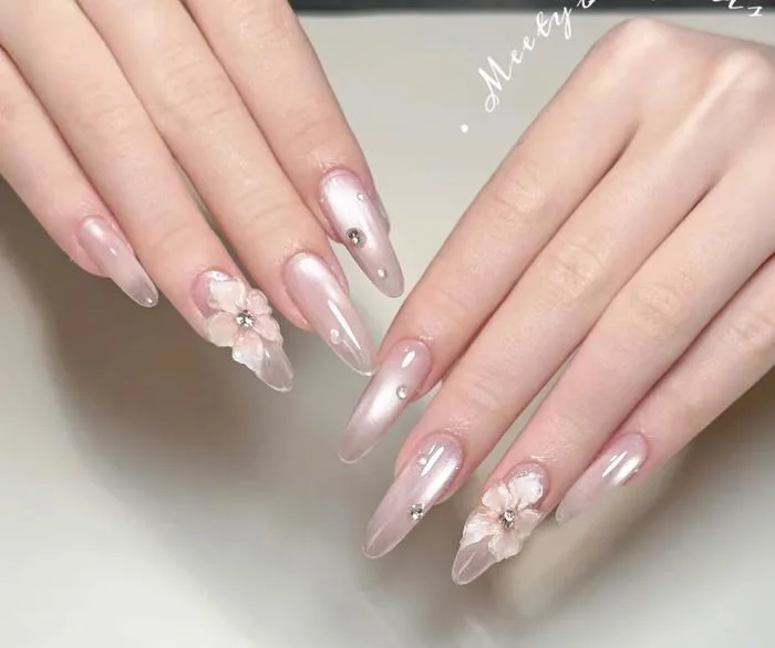 Gợi ý 99+ mẫu nail màu nude đẹp, siêu nịnh da cho nàng