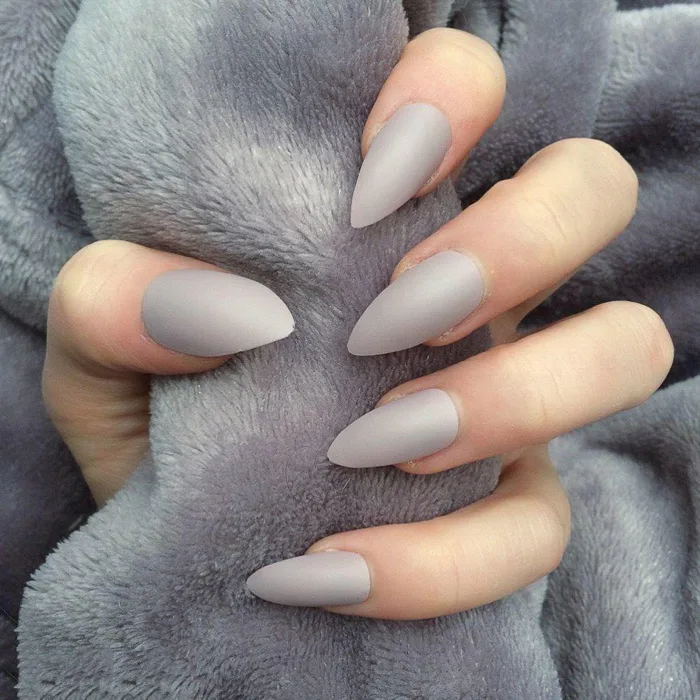 40+ Mẫu nail xám đẹp nhất hiện nay, đã làm là vạn người mê - Làm đẹp - Việt  Giải Trí
