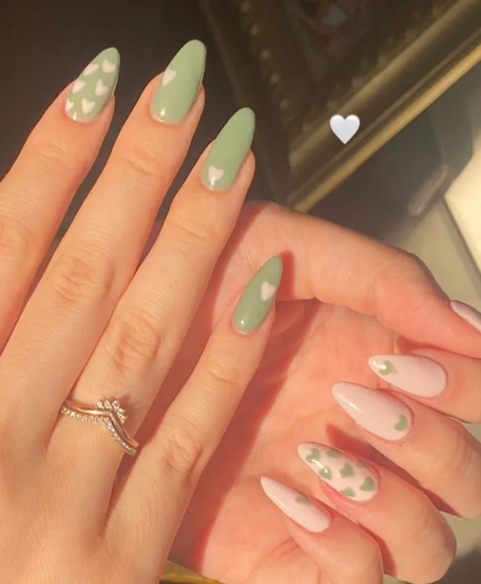 120+ mẫu nail màu xanh màu lá xinh khiến nàng mê mẩn