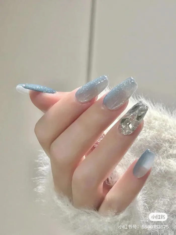 mau-nail-mau-xanh-pastel-1