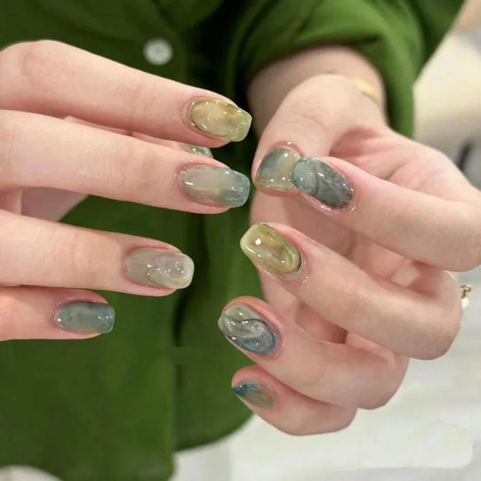 99+ Mẫu móng tay xanh rêu, mẫu nail màu xanh rêu đẹp, tôn da 2026