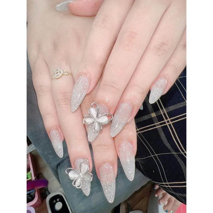 Nail box, Mẫu form hạnh nhân gắn charm, thon tay, Nail Hàn Nhật Trung |  Shopee Việt Nam