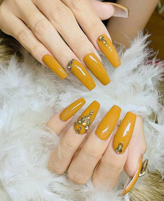 Top 60 mẫu móng thang đẹp với form dáng đơn giản