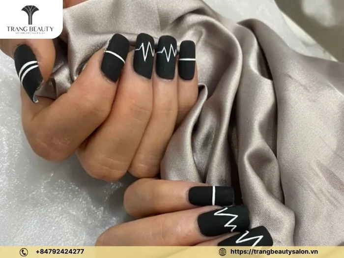 Top 99+ mẫu nail cá tính, 