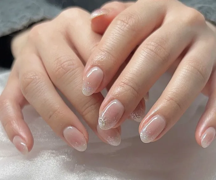 9 Mẫu nail phong cách Hàn Nhật kết hợp tinh tế cho nàng trẻ trung