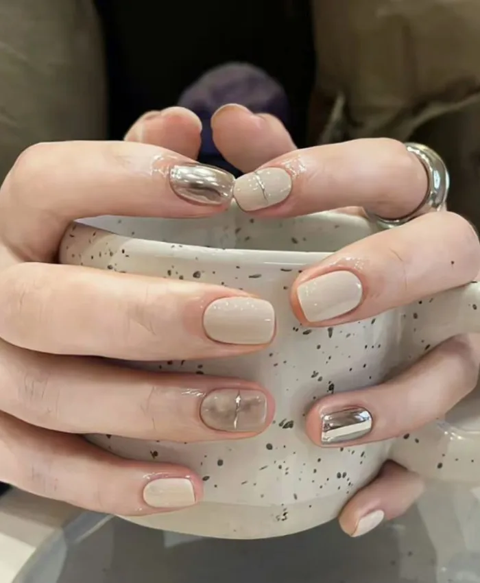 100+ mẫu móng tay đẹp sáng cho chị em có làn da ngâm