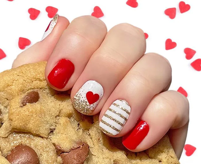 Tuyển tập mẫu nail đẹp cho ngày Valentine - QuanTriMang.com