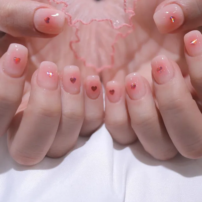 Hẹn hò Valentine các nàng hãy diện ngay những mẫu nail này