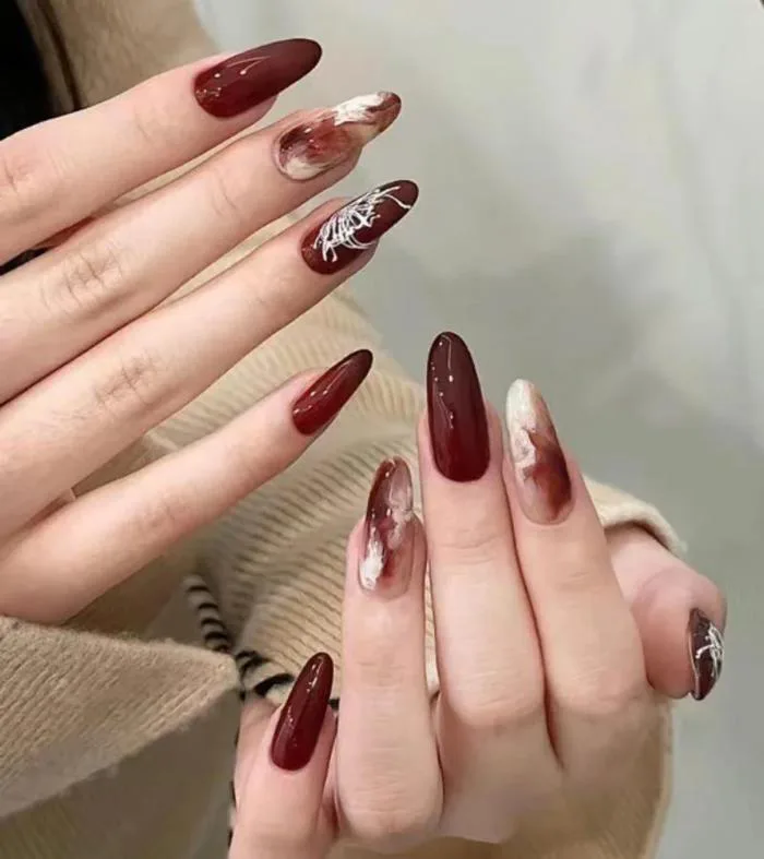 99+ Mẫu nail vân đá đẹp, nịnh da, hot trend cho nàng thu đông 2026