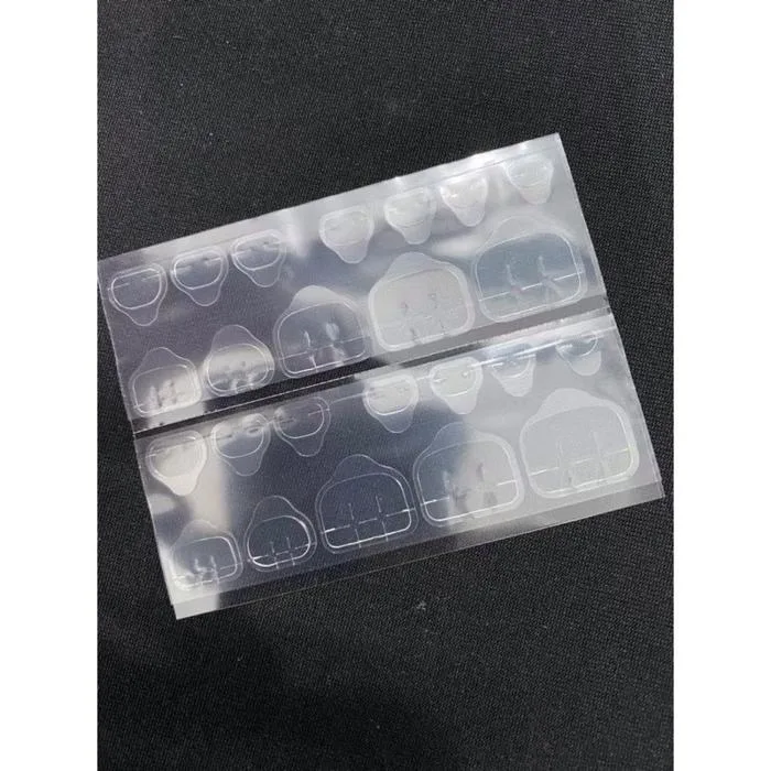 ￼Miếng dán móng silicon nail, vỉ dán móng silicon ( có móng tay và móng  chân )