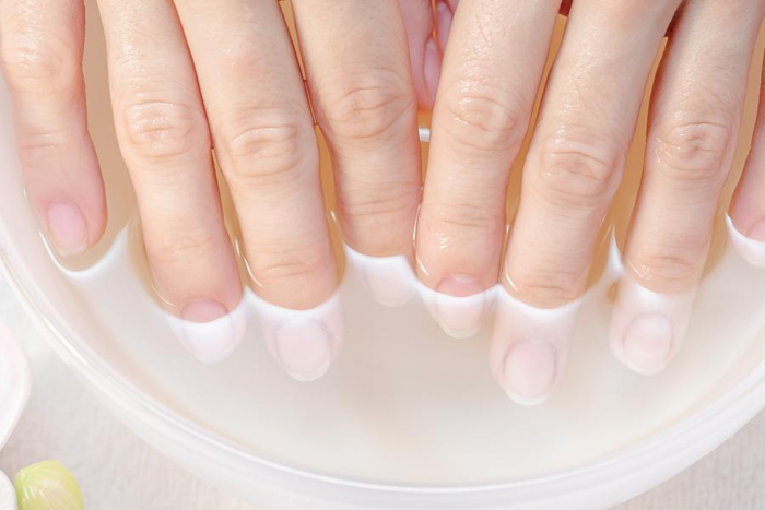 Hướng Dẫn Cách Gỡ Móng Giả Tại Nhà Đơn Giản, Nhanh Chóng | TIKI