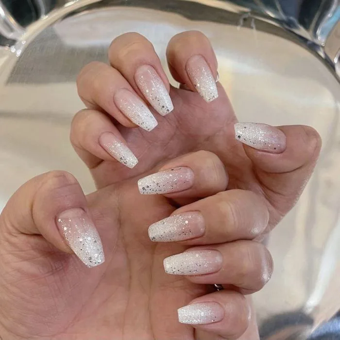 Nail box Móng Úp Thiết Kế Cô Dâu Ombre Trắng Mix Nhũ Bạc N46 Móng Úp Nhọn  Vuông Tròn Thang Móng Úp Size Khác M Xs Xxl S L Xl - Lazada |