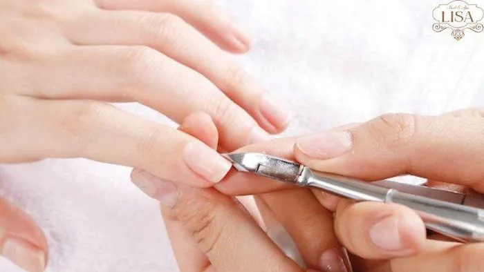 Sơn base là gì? Công dụng khi sử dụng sơn base coat khi làm nail