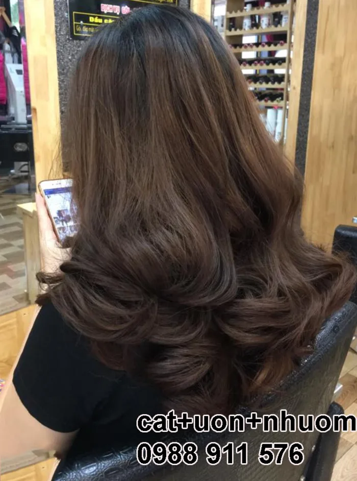 Salon Chuyên Uốn Tóc- Gò Vấp, Uốn Tóc Chất Lượng Uy Tín Tp HCM