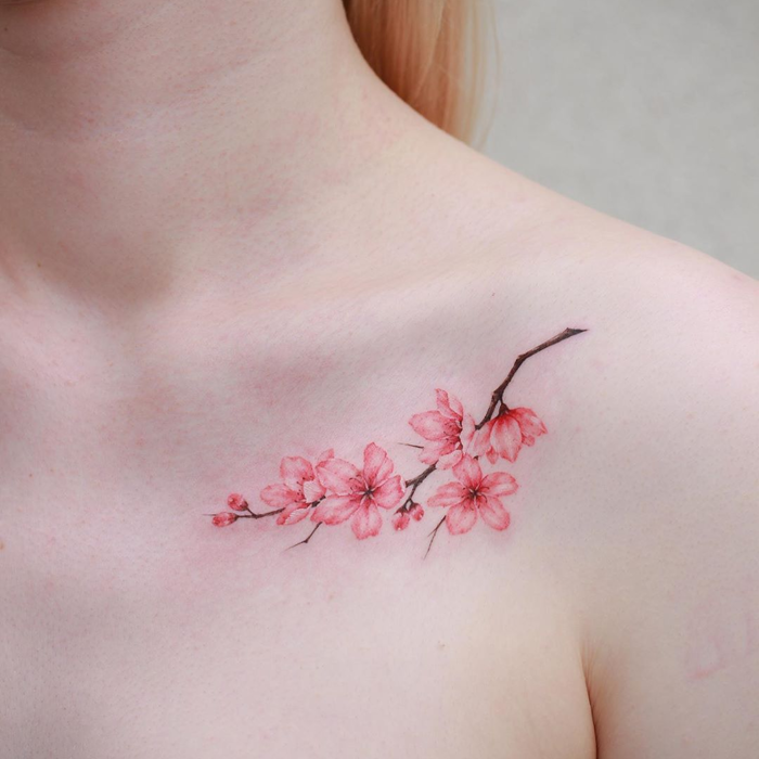 Tự tin khoe cá tính cùng 5 mẫu hình tattoo hoa đầy gợi cảm cho nàng