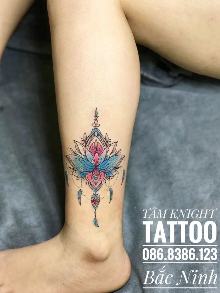 Hình xăm cổ chân nữ | Hình xăm irezumi, Xăm bắp chân, Hình xăm hoa văn