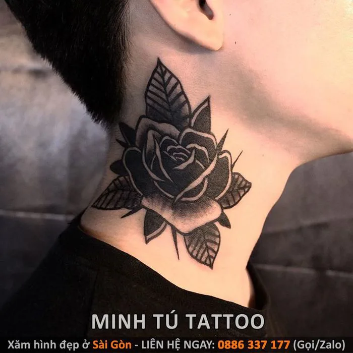 Hình xăm hoa hồng đen ở cổ cho nam (2)