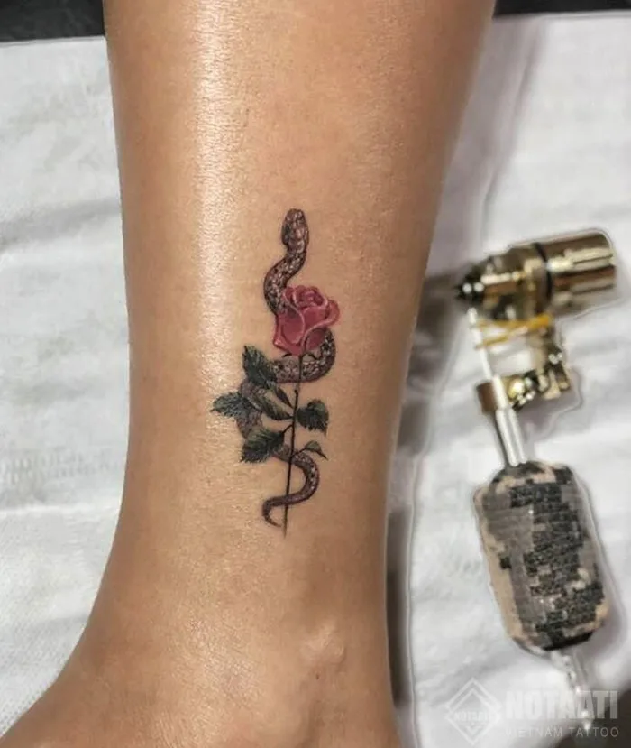 Hình xăm chân - Notaati Tattoo