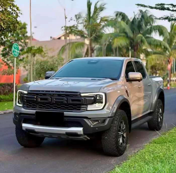 Raptor 2025 xám xi măng