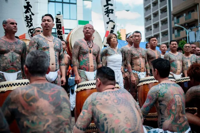 Thời điểm duy nhất mafia Nhật được phép tự do khoe hình xăm