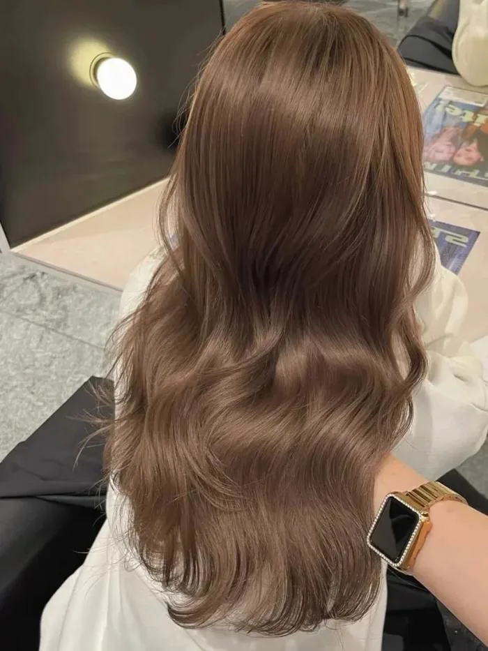 Mê Như Điếu Đổ Với 10 Màu Tóc Nâu Trà Sữa Siêu Nịnh Da Cho Nàng