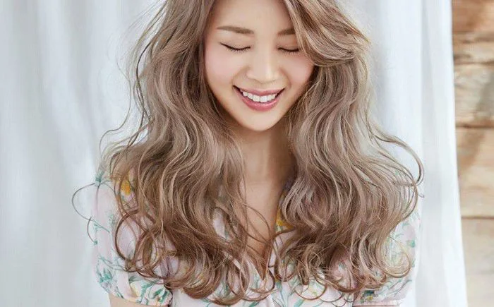 Top 10 kiểu tóc ngắn nữ đẹp xu hướng Hàn Quốc 2021 - Công Ty Cổ Phần LAVO