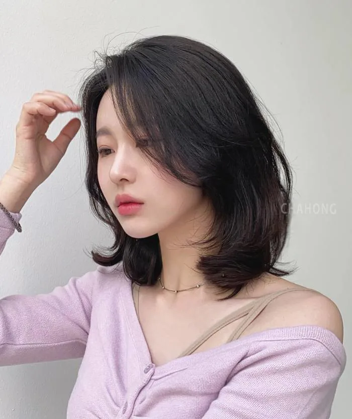 5 kiểu tóc uốn cụp 2023 thanh lịch nhưng vẫn trẻ trung cho nàng công sở