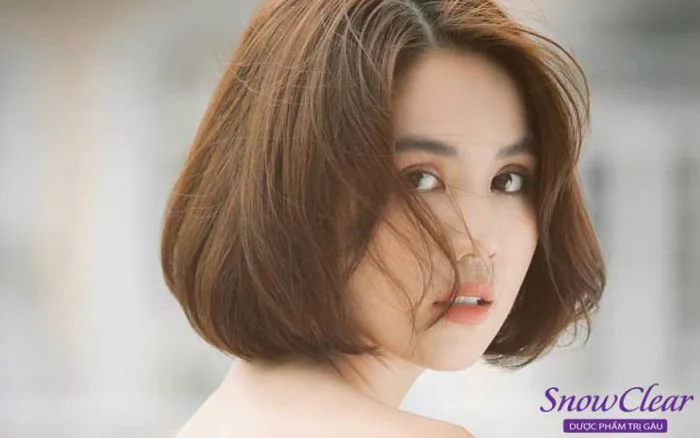 Gợi ý các kiểu tóc ngắn uốn cụp cho mặt tròn cực TRENDY