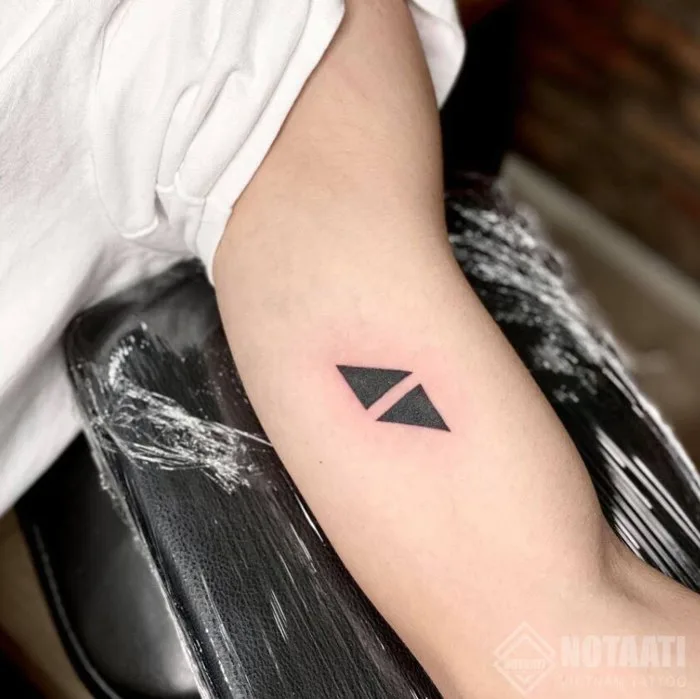 Hình xăm mini ý nghĩa đặc biệt - Notaati Tattoo