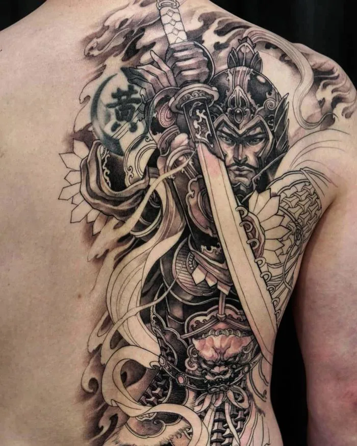 9 Samurai nữa lưng ý tưởng | hình xăm samurai, samurai, hình xăm nhật